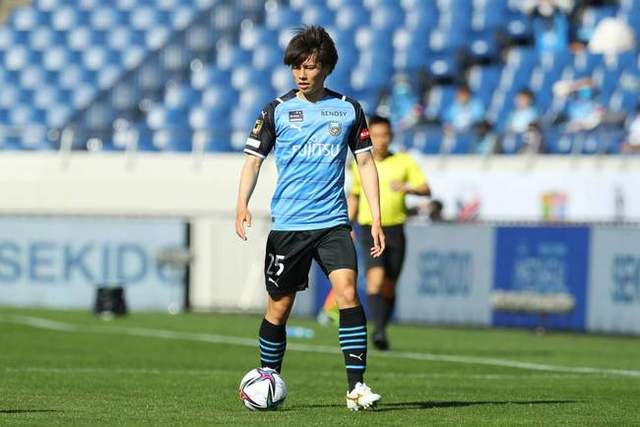 拜仁后卫阿方索酒驾被抓 吊销驾照+禁赛一个月